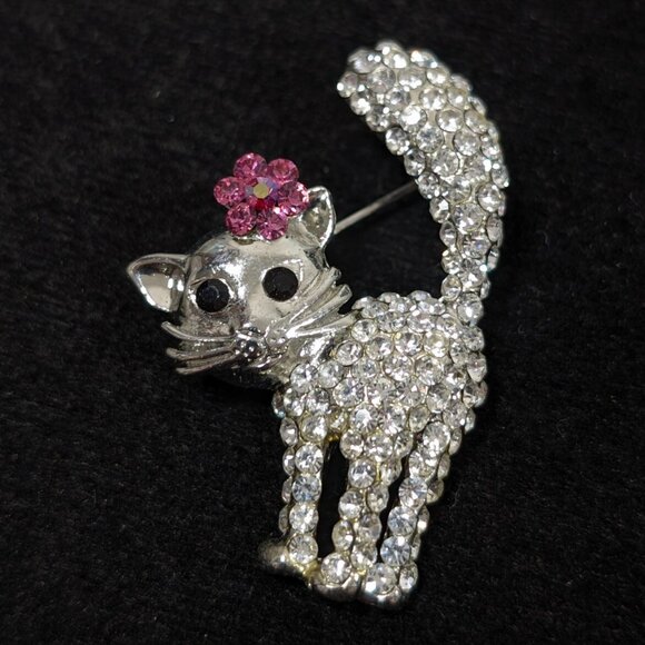 Unbranded Jewelry - Rhinestone Crystal Pave Scared Cat Kitten Pink Flower Brooch Pin Silver Tone